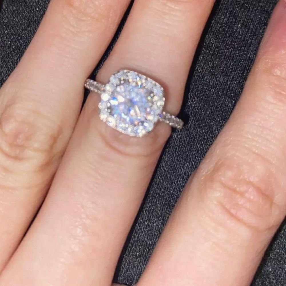 Princess Halo CZ Sliver Ring Size 7